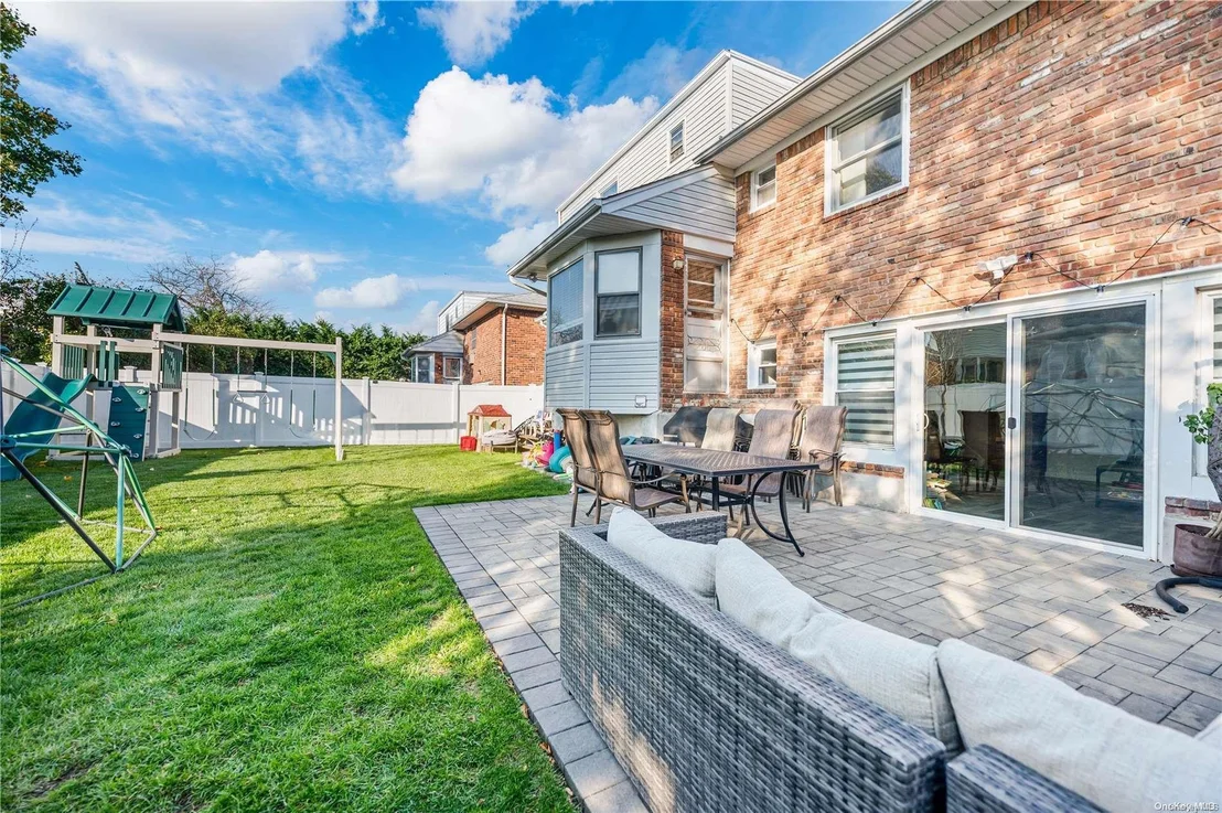 Photo of 3420 Turf Road