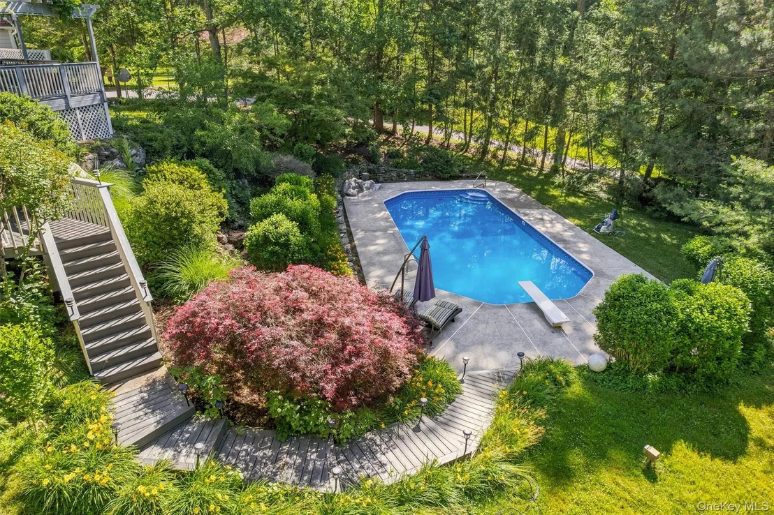 Photo of 36 Chardavoyne Road
