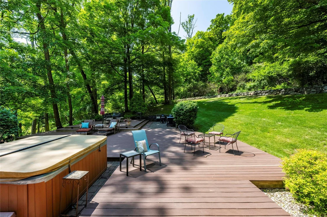 Photo of 41 Mountain Brook Drive