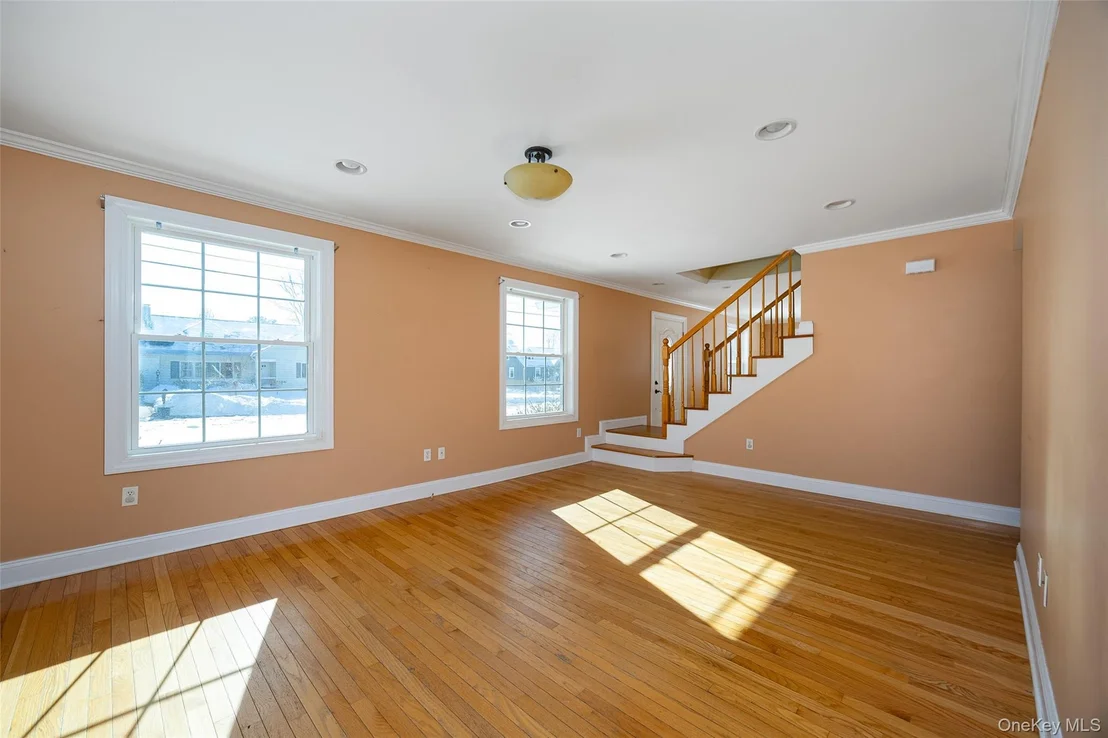 Photo of 3 Mansion Drive