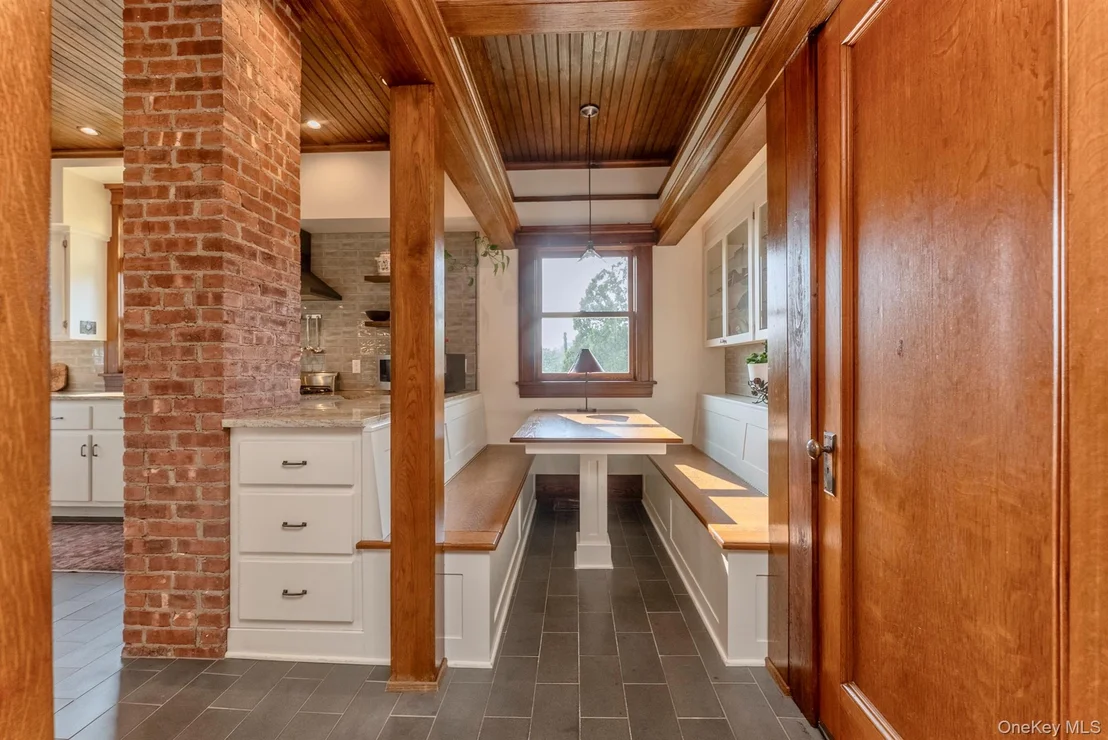 Photo of 108 Latham Circle