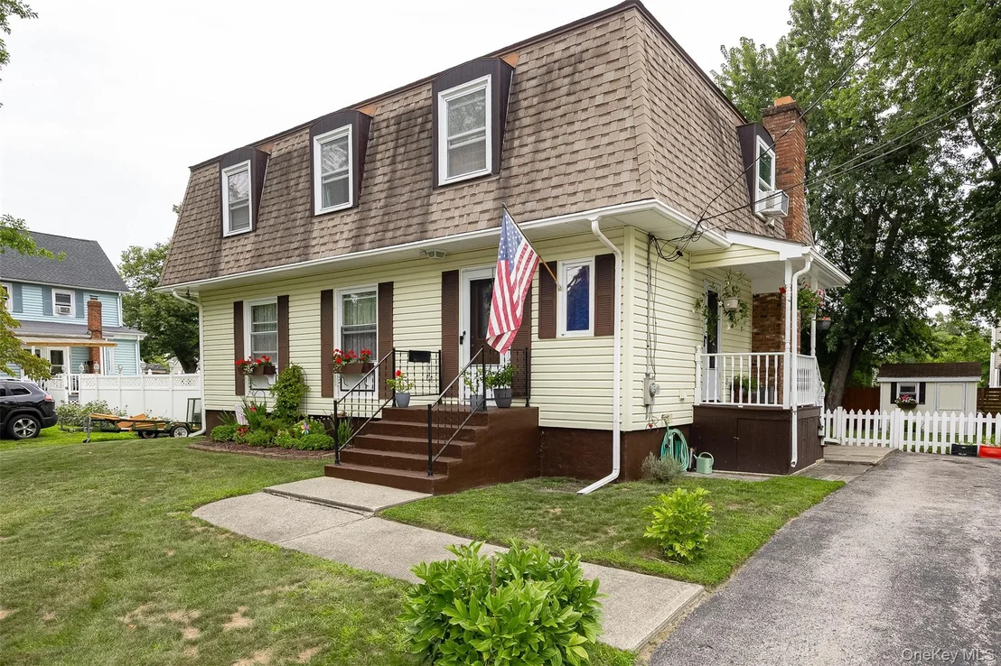 Photo of 91 Maple Street