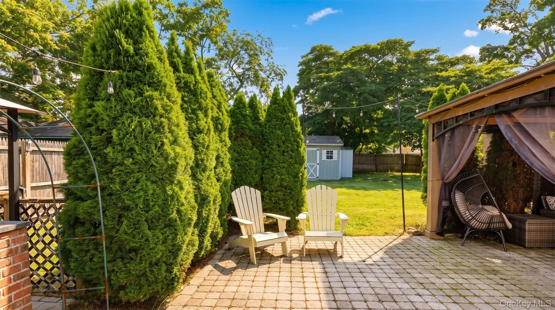 Photo of 27 Wood Avenue