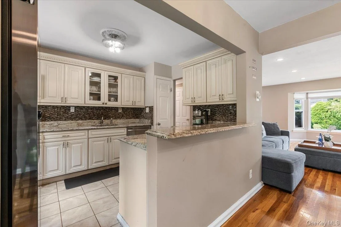 Photo of 72 Pembrook Drive