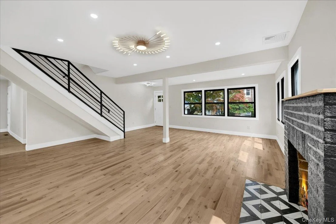 Photo of 81 Ridge Road