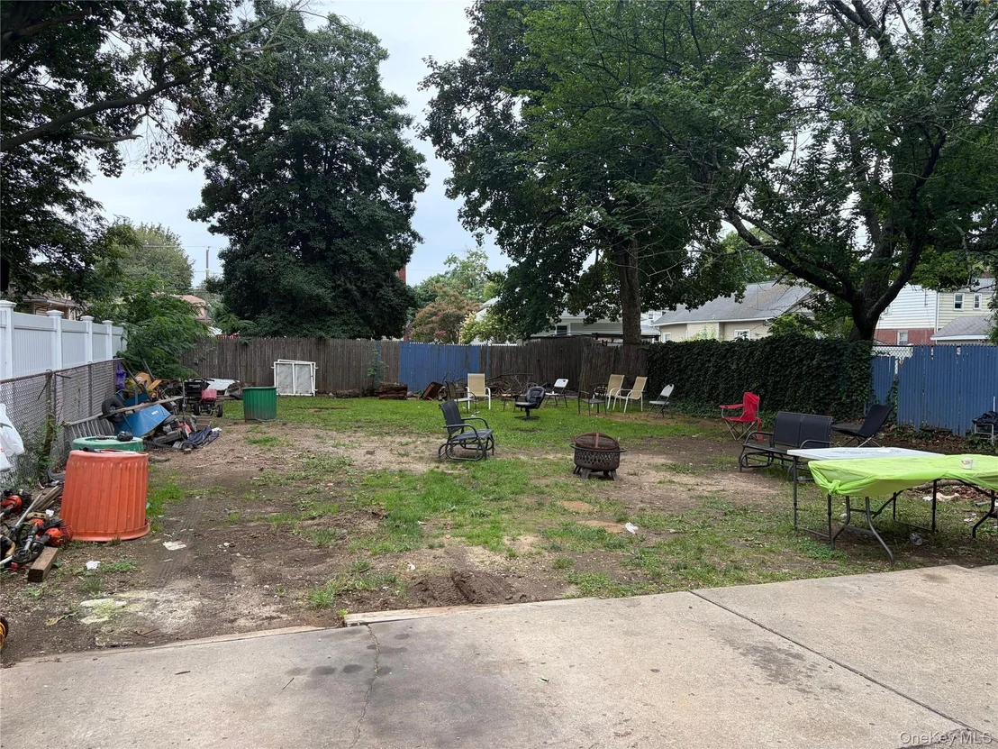 Photo of 88 Colonial Avenue