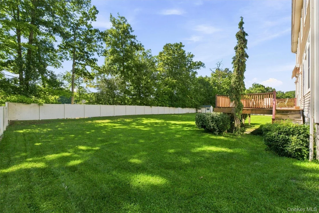 Photo of 17 Arbor Court