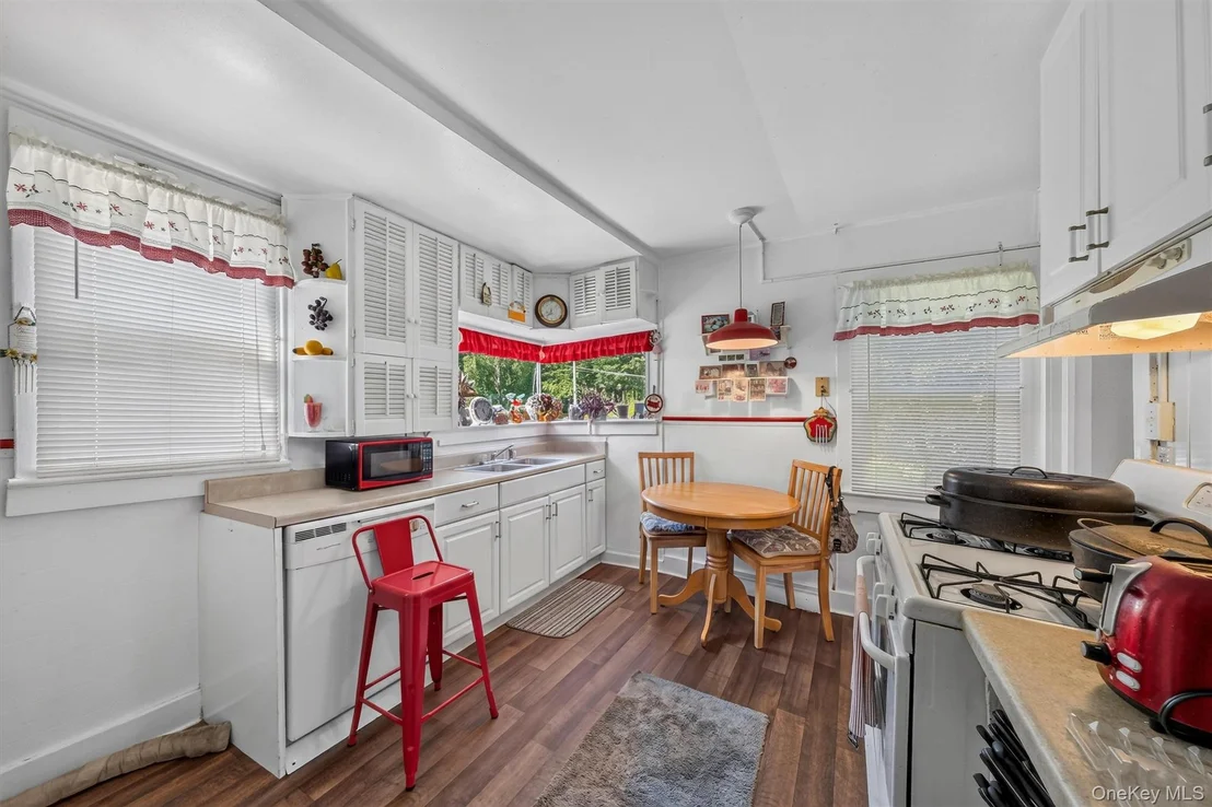Photo of 295 Baxtertown Road
