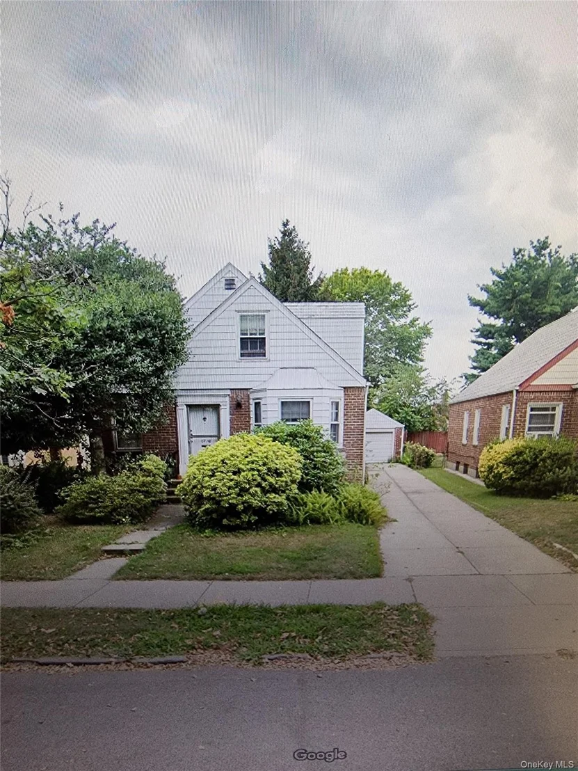 Photo of 67-16 147 Street