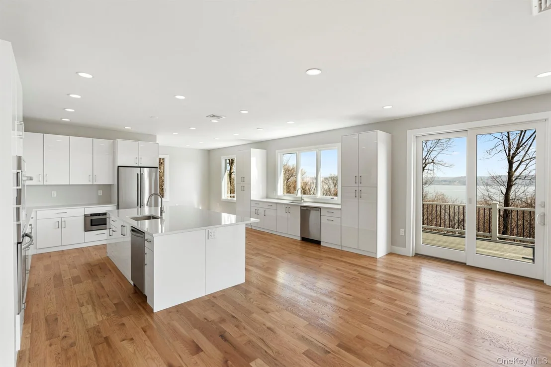 Photo of 199 Tweed Boulevard