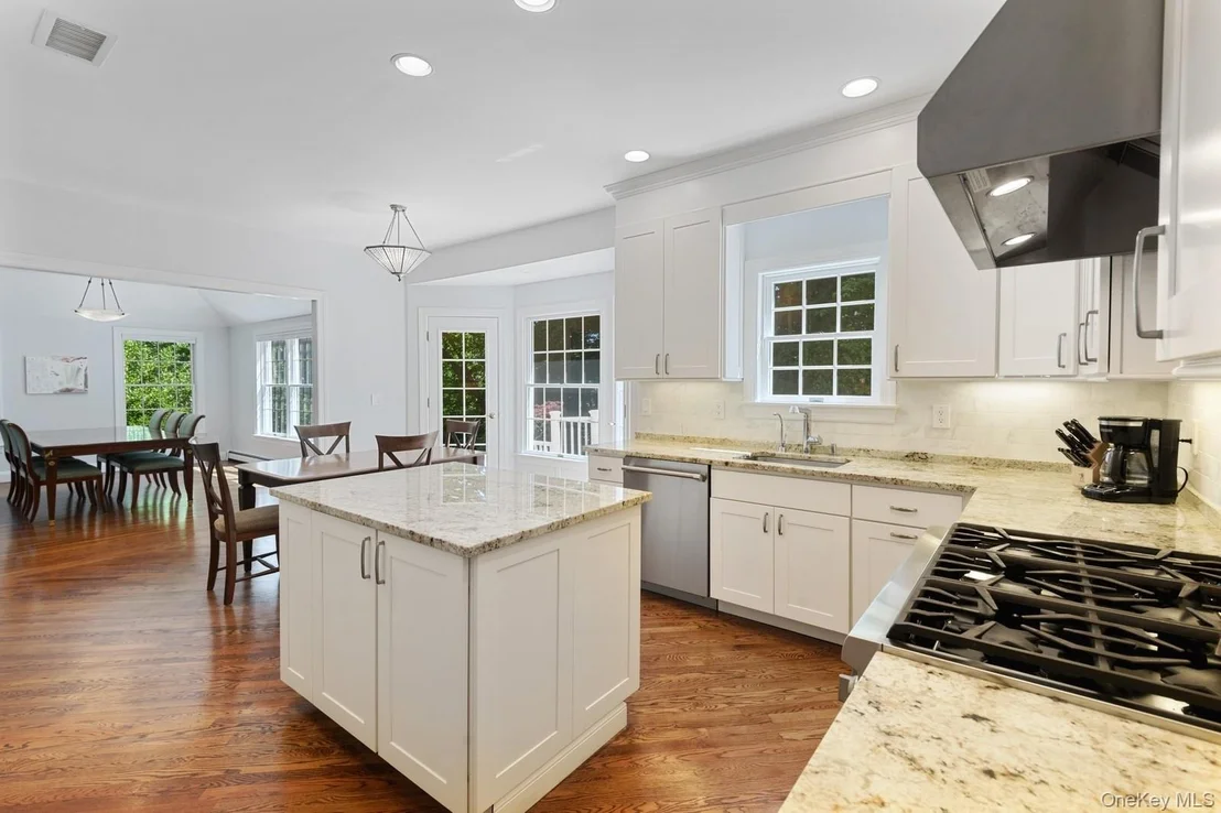 Photo of 33 Walters Avenue