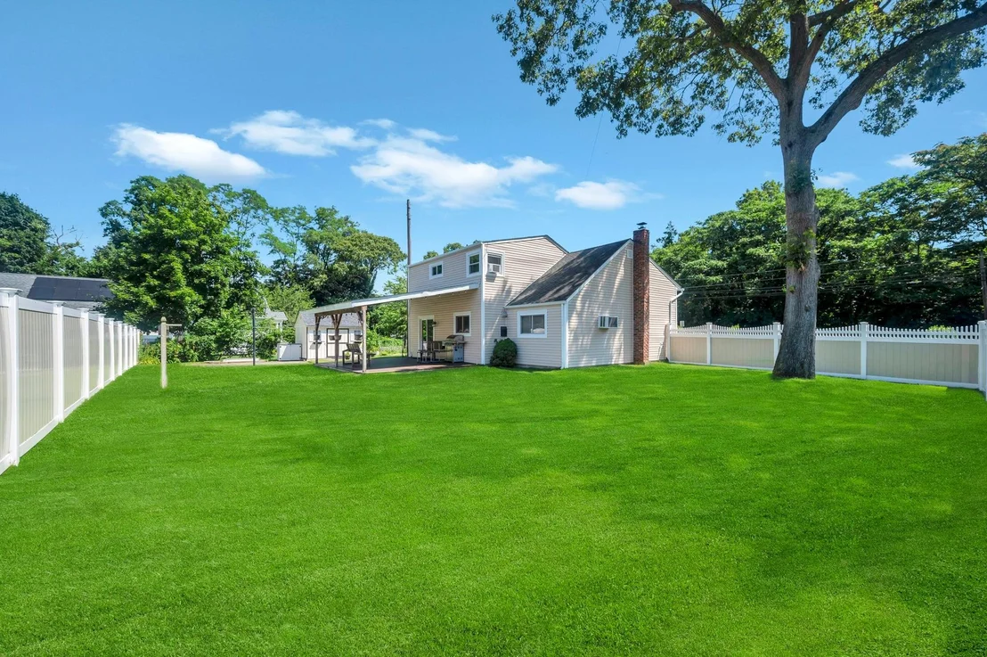 Photo of 20 College Road