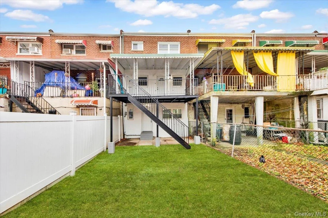 Photo of 1457 Stickney Place