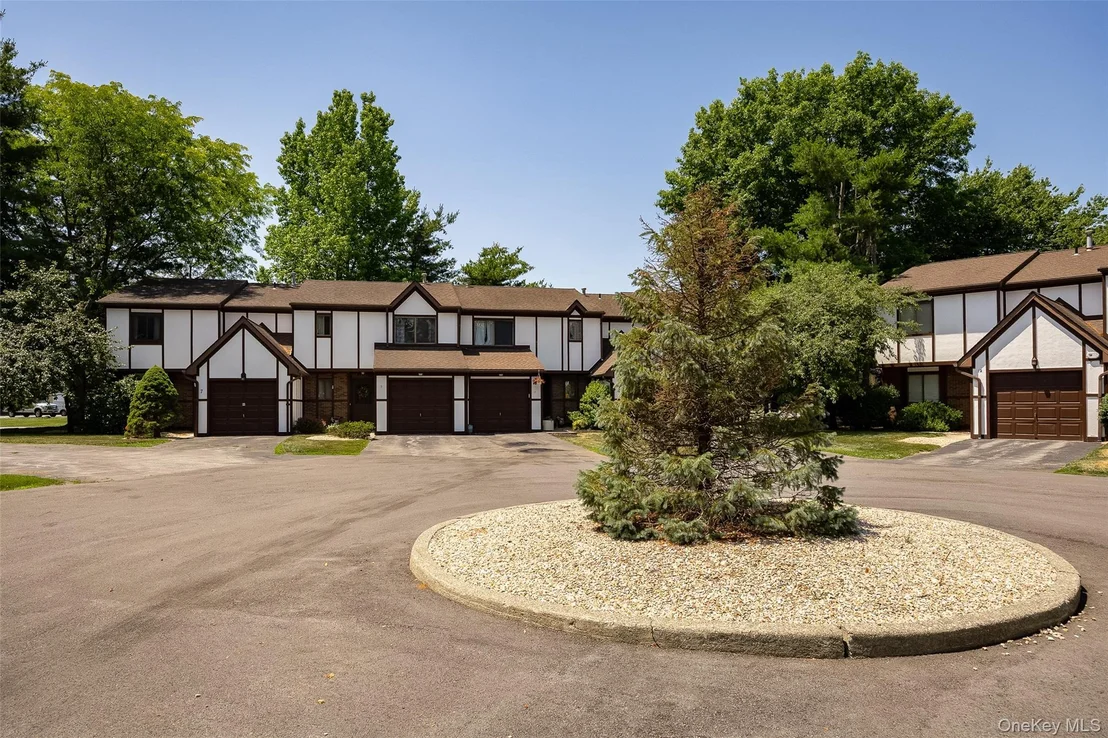 Photo of 9 Ruby Circle