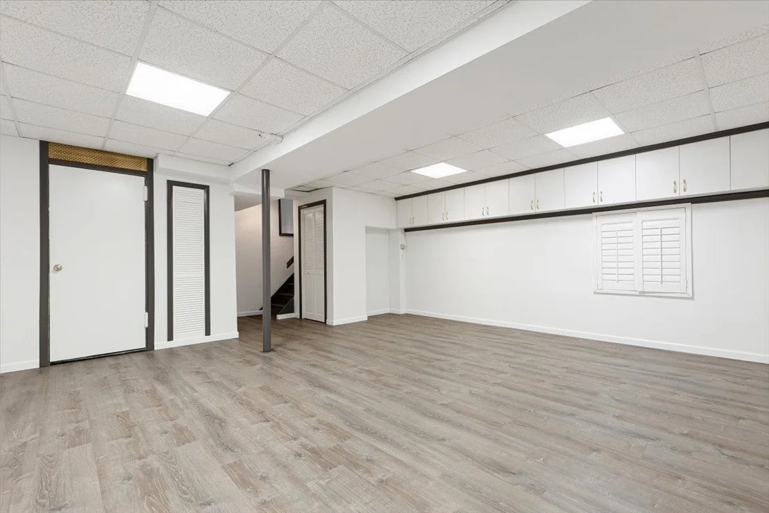 Photo of 13 Loewen Court