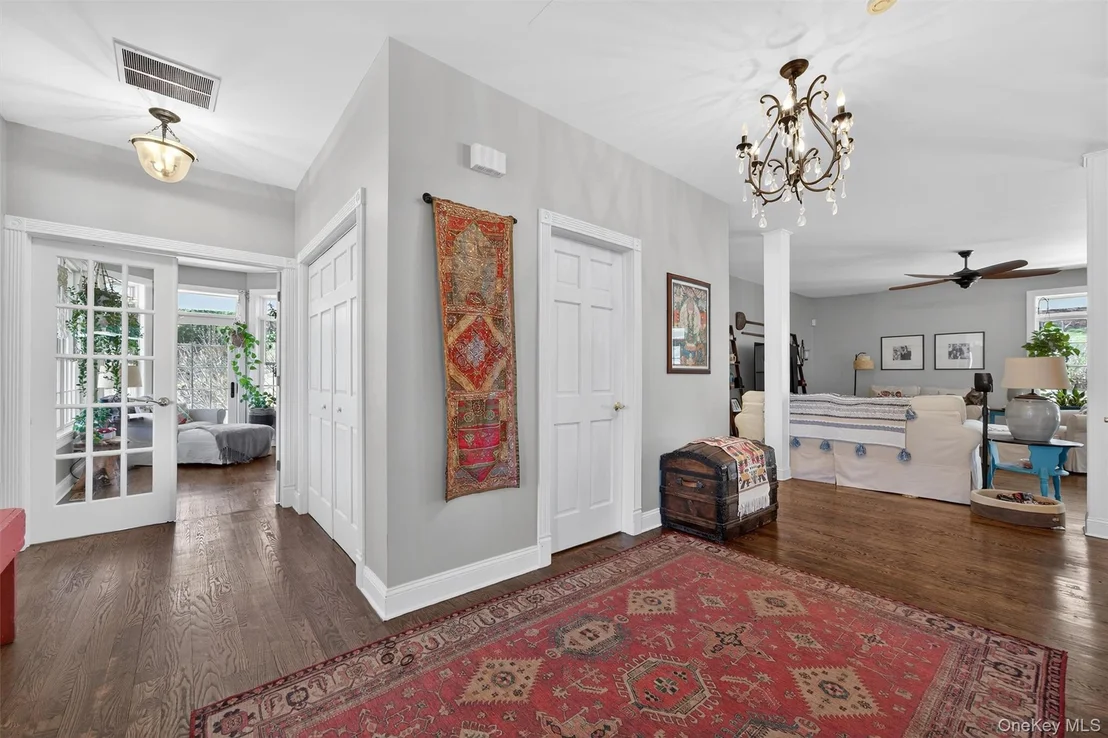 Photo of 5 Deer Meadow Drive