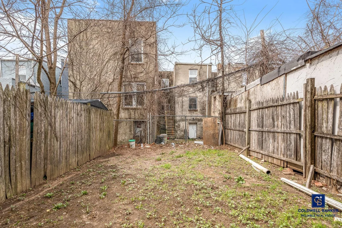 Photo of 358 Van Siclen Avenue