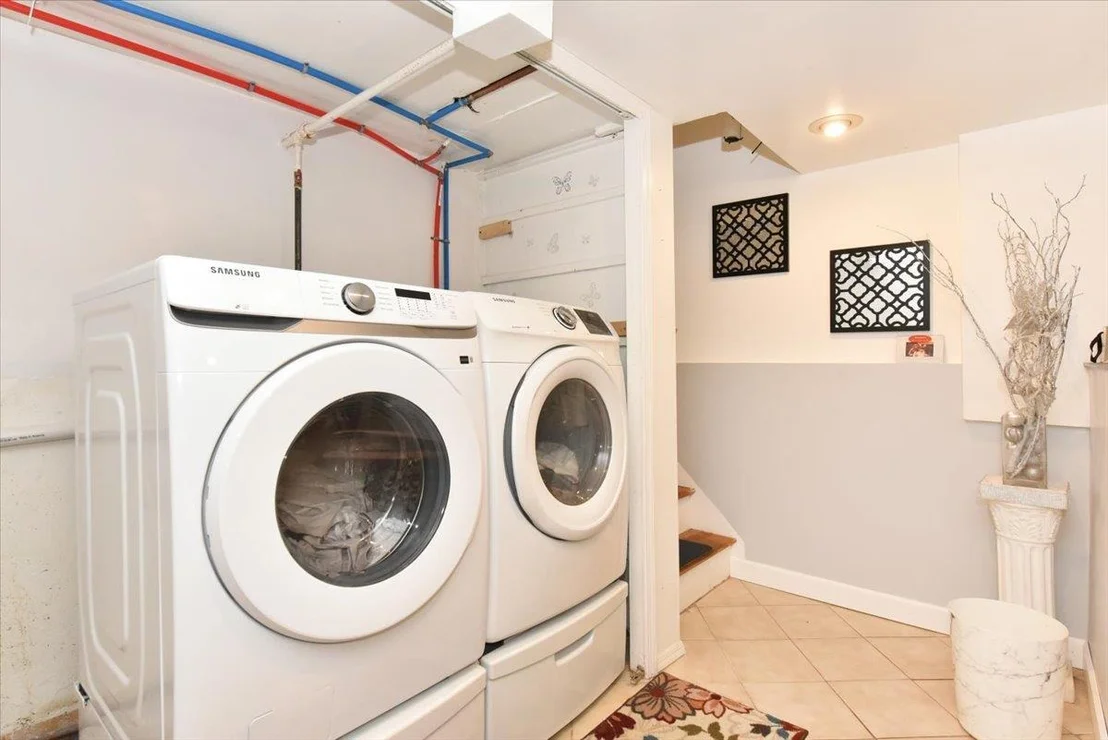 Photo of 36 Shubert Lane