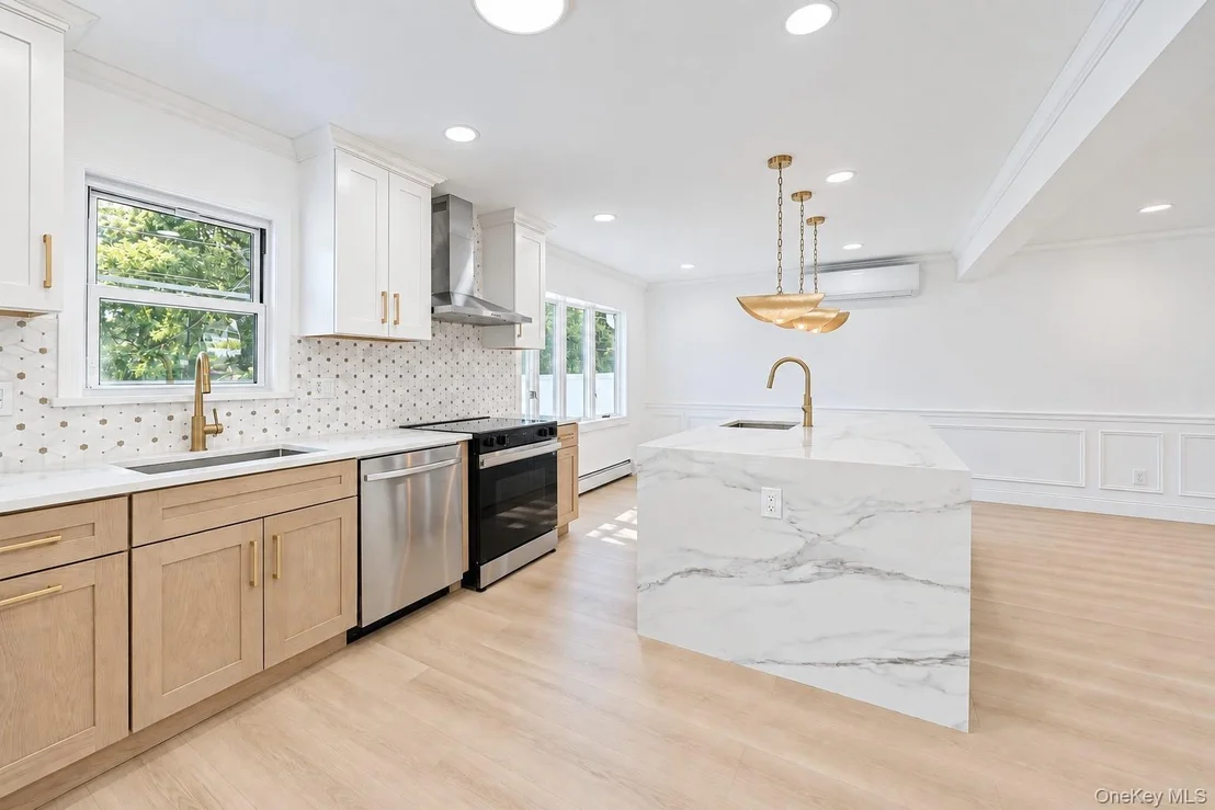 Photo of 14 Arcadia Drive