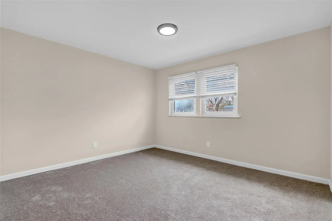 Photo of 219 Floyd Road