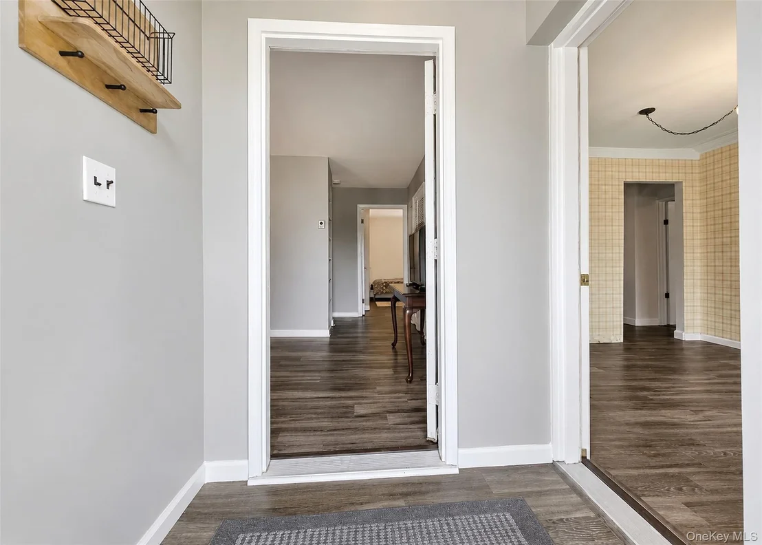 Photo of 46 Peconic Street