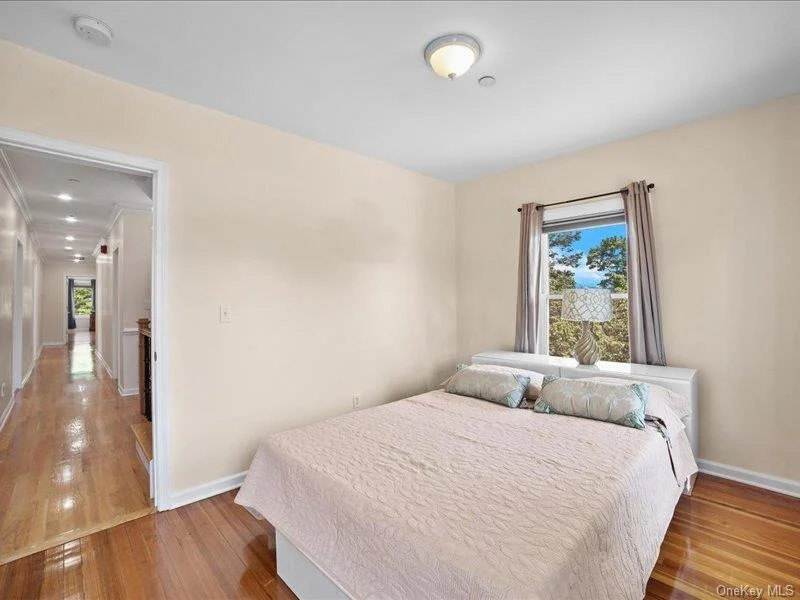 Photo of 283 Harrison Avenue