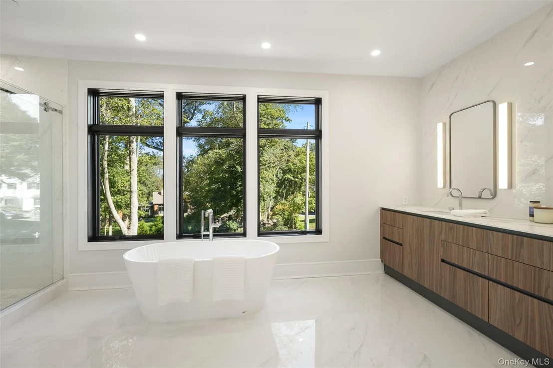 Photo of 11 Boxwood Lane