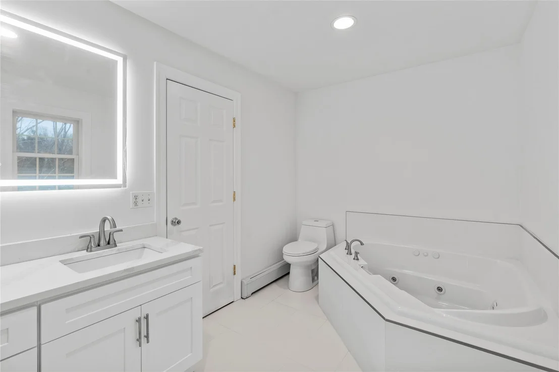 Photo of 160 Simpson Road