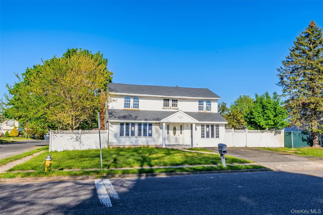 Photo of 147 Branch Avenue