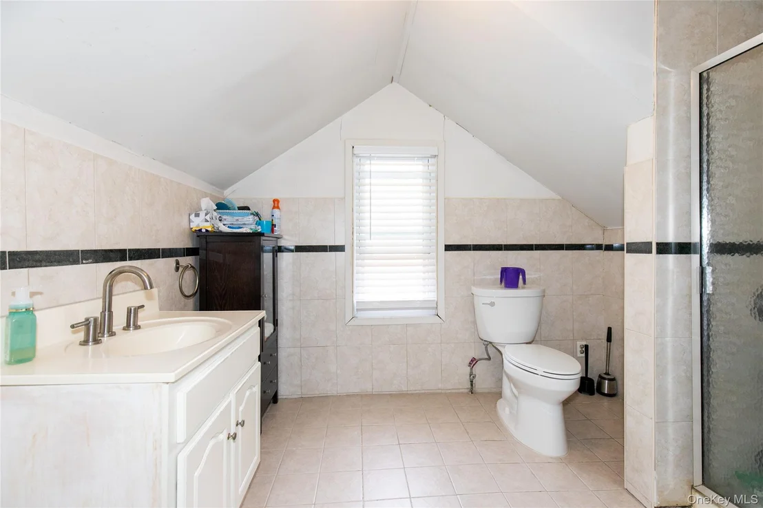 Photo of 367 Summit Avenue