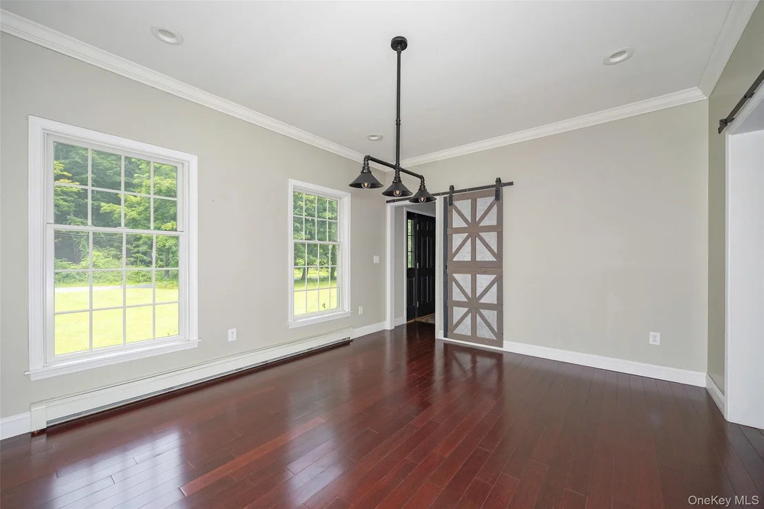 Photo of 143 Ryan Road