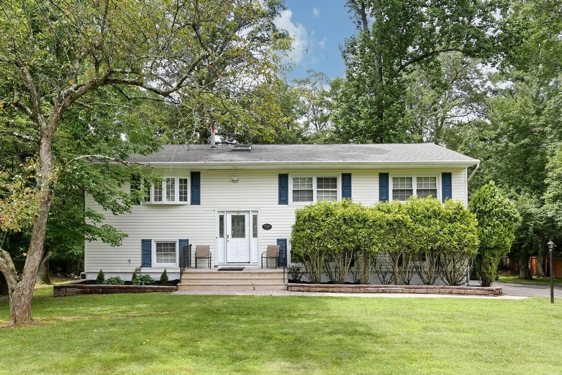 Photo of 15 Cragmere Road
