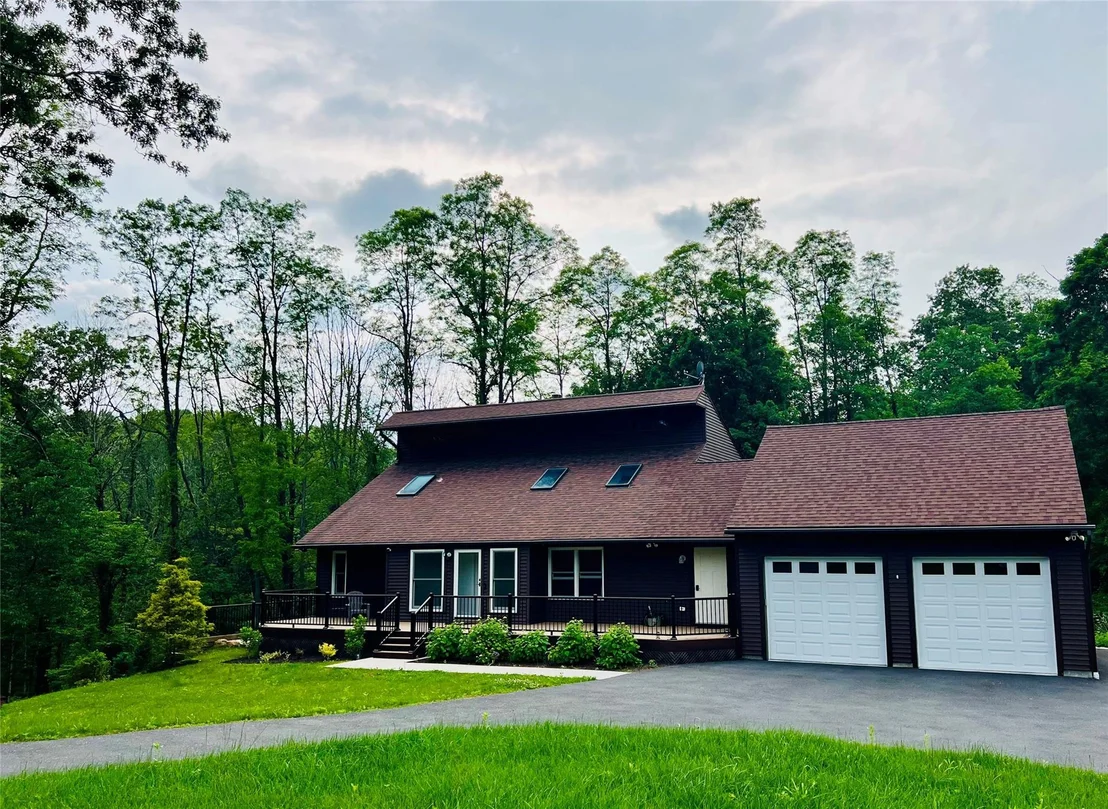 Photo of 12 W Wind Road