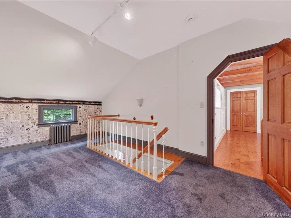 Photo of 121 Valley Farm Road