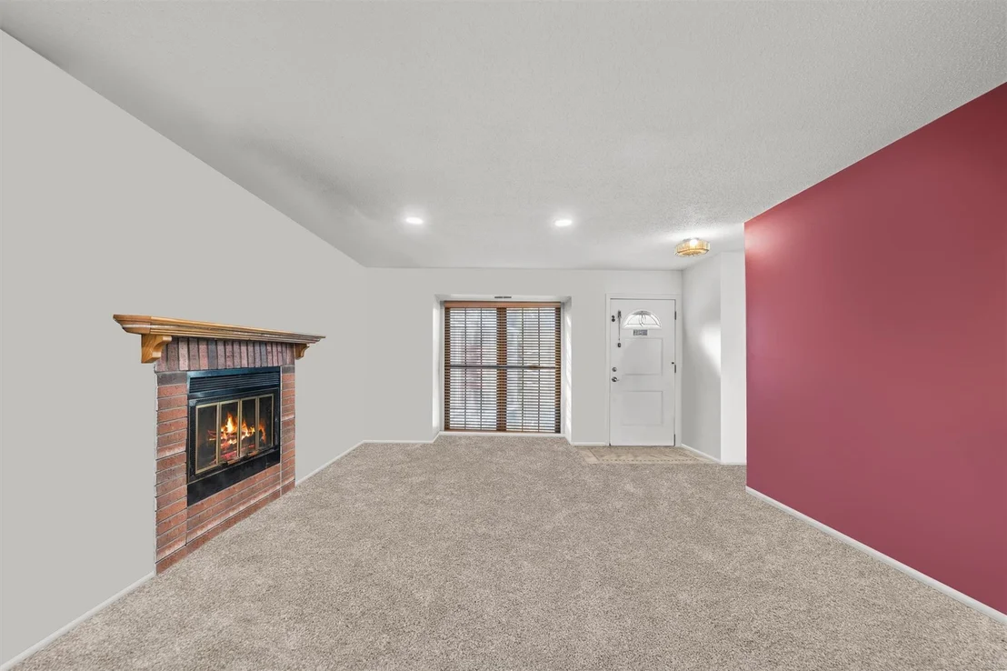 Photo of 8 Poplar Circle