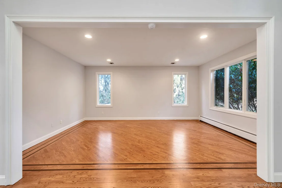 Photo of 7 Hampton Road