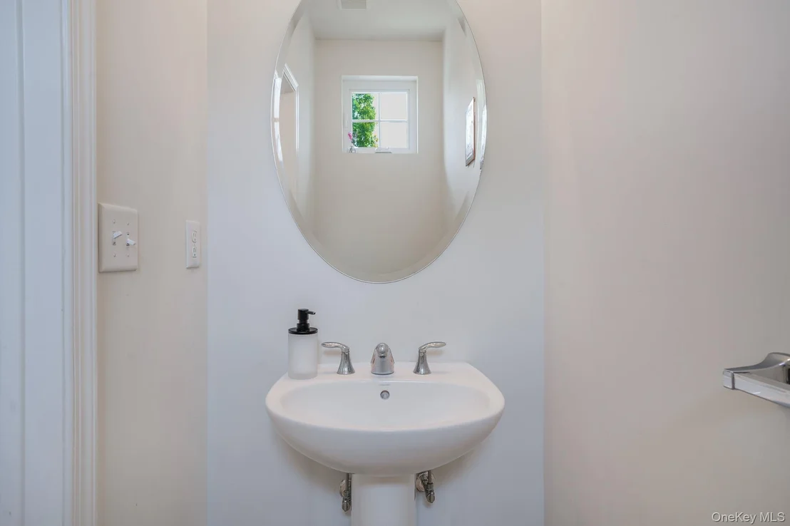 Photo of 1130 Cold Spring Road