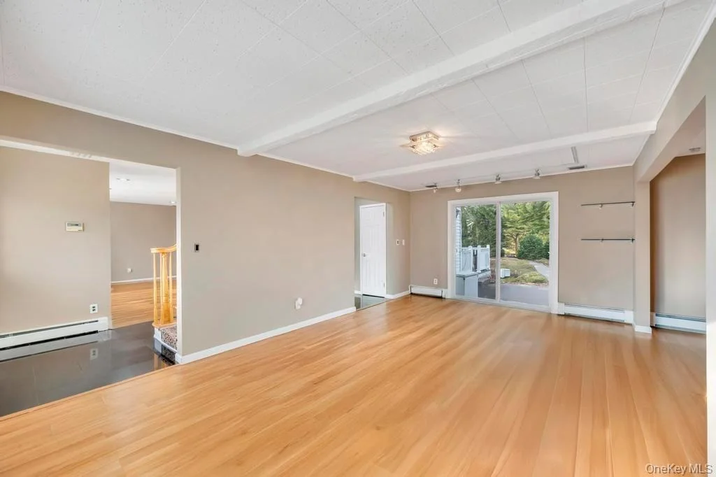 Photo of 7 Carto Circle
