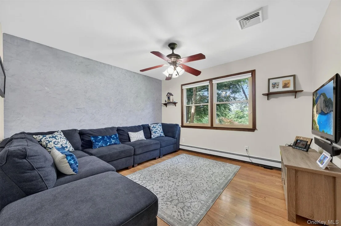 Photo of 40 Farrell Drive