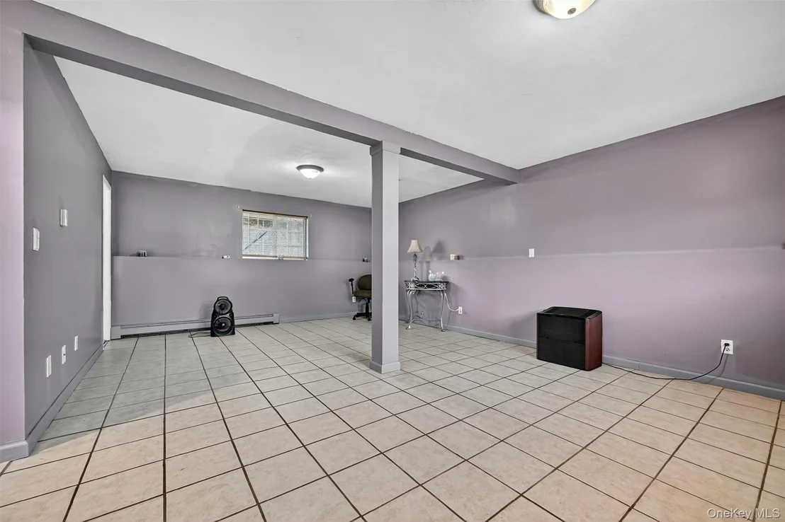 Photo of 1 Windsor Square Drive