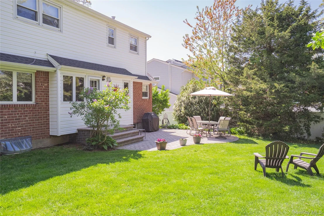 Photo of 43 Genesee Drive