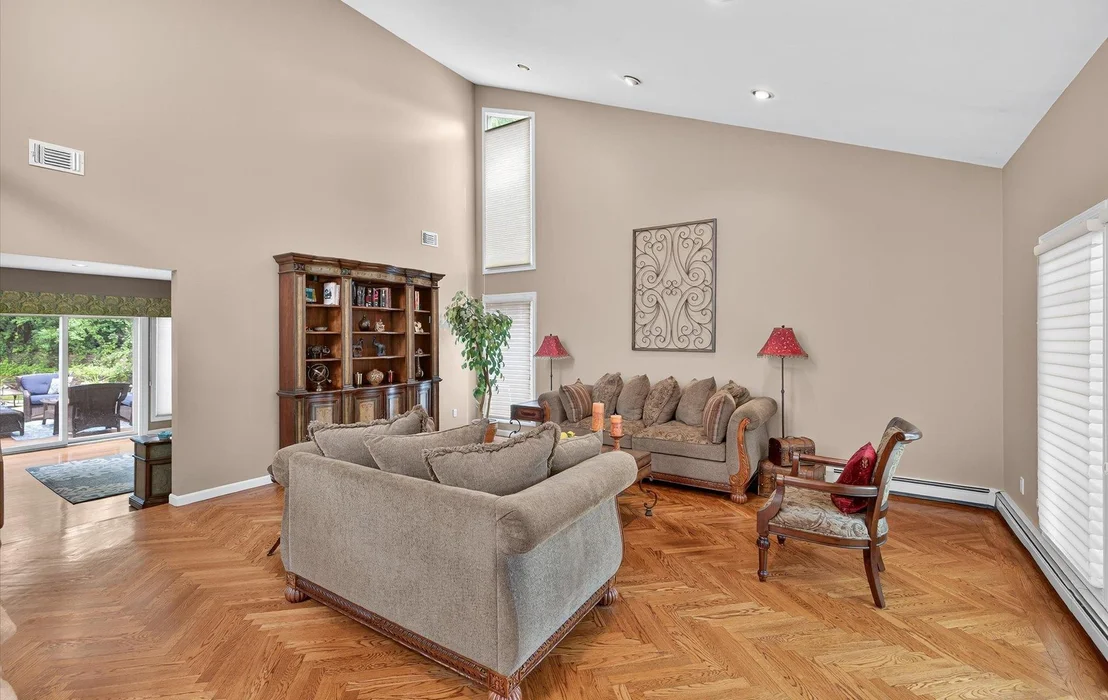 Photo of 25 Barbera Road