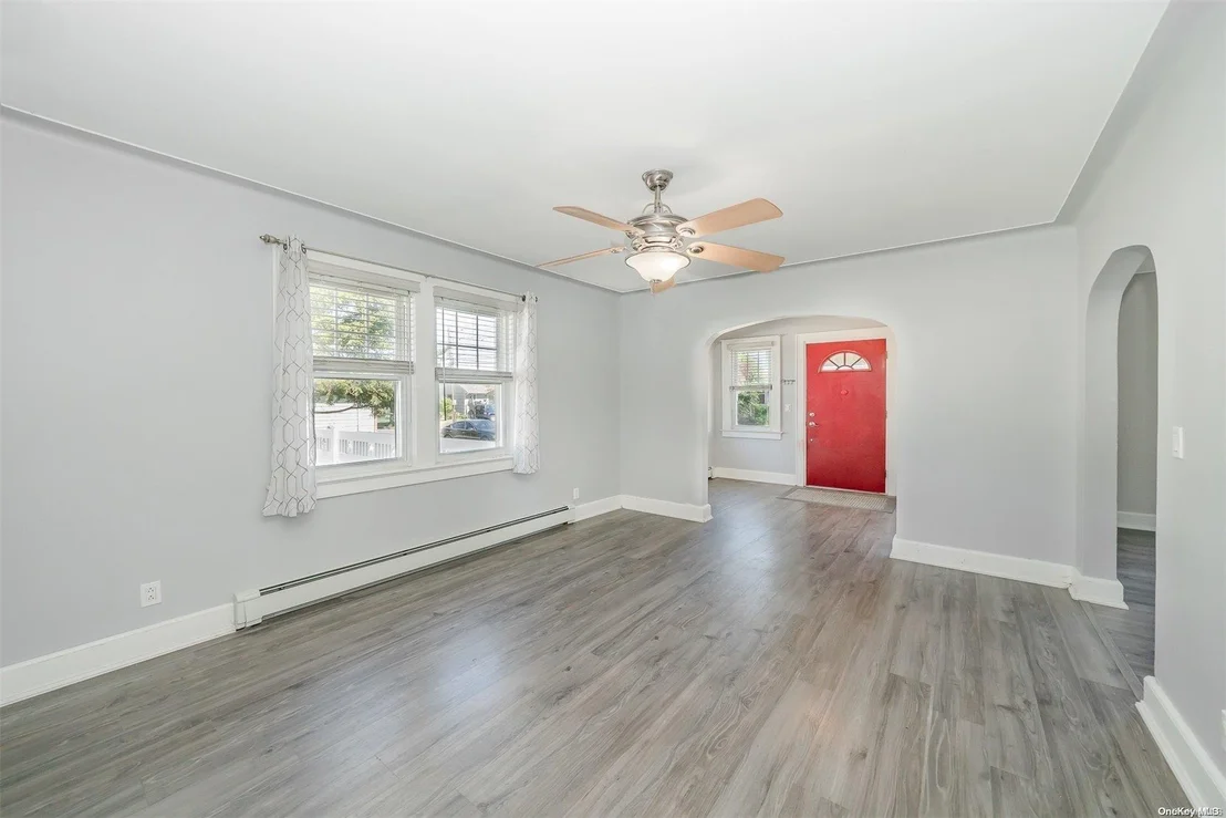 Photo of 32 Herbert Avenue