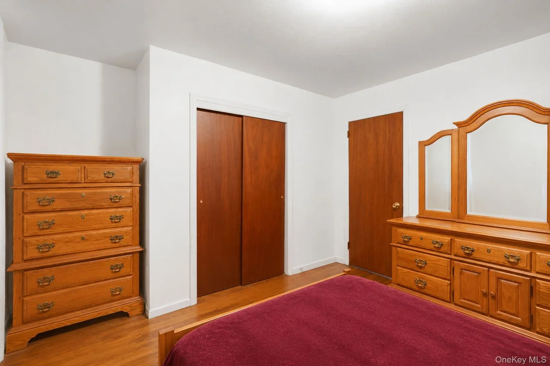 Photo of 287 Munsell Road