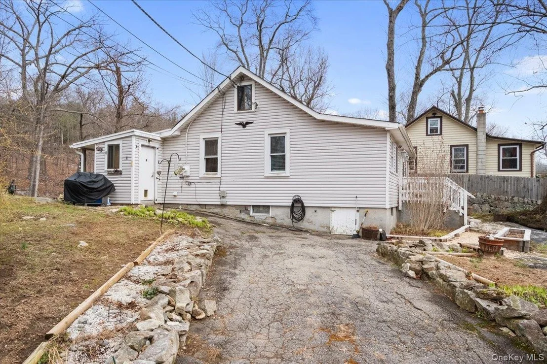 Photo of 45 Laurel Road