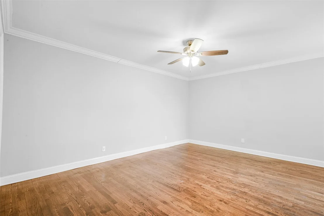 Photo of Unit 3P at 1 Vincent Road