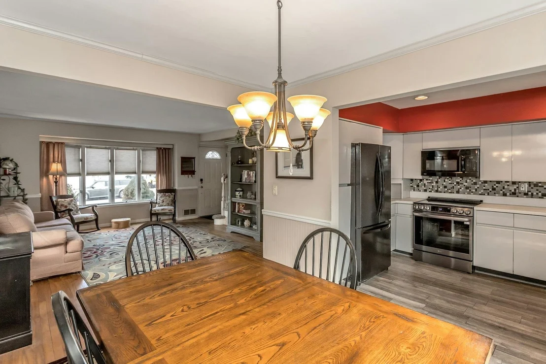 Photo of 591 Seminole Road