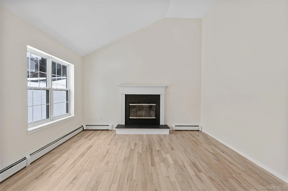 Photo of 2 Shadowbrook Lane