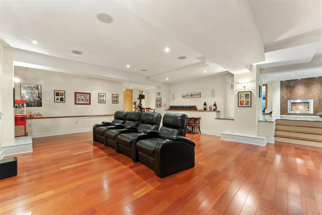 Photo of 5 Cooper Road