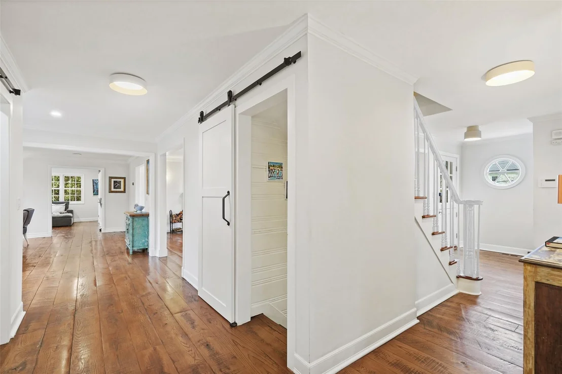 Photo of 10 Stonycrest